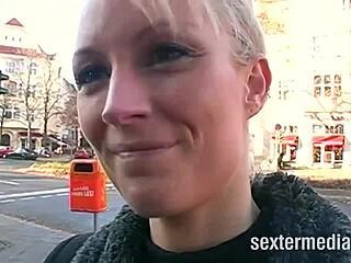 German amateur Jessica gets her first streetcasting experience