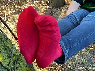 Paní nohy v ponožkách: Kompilace dráždění a fetišu